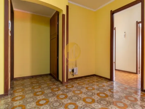 Appartamento T4 in Rua do Amial