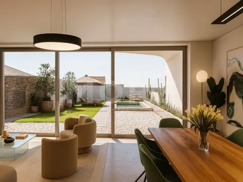 Lote terreno com moradia para recuperar - Arraiolos