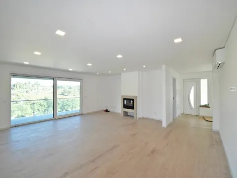 Maison isolée 4 Chambre(s)