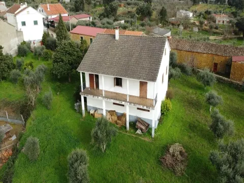 Casa Indipendente 4 Vani