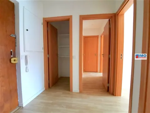 T2 Arrendado e Remodelado | Quinta do Amieiro