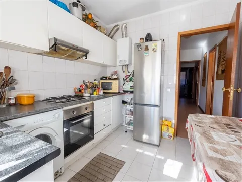 Apartamento T2+1 em São Martinho do Campo, Santo Tirso