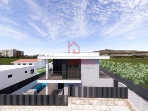 Fantastic New 3-Bedroom Villa with Pool, Turnkey, Under Construction in Lordelo, Guimarães