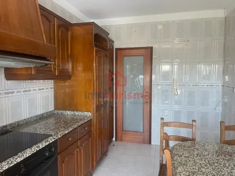 Apartment Floor Dwelling T2