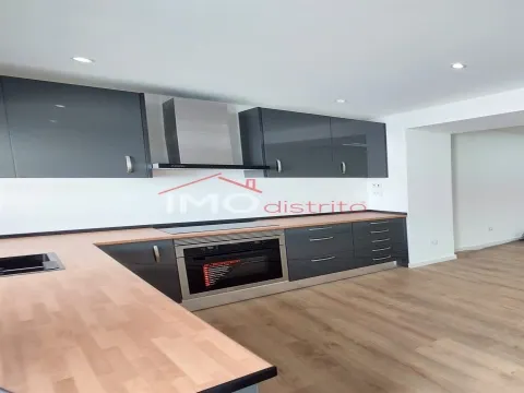 Apartamiento duplex de 4 habitaciones