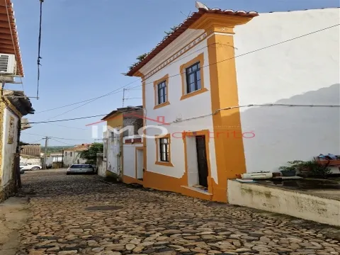 Rijtjes huis 3 kamerwoning