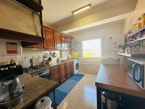 Трехкомнатная двухуровневая квартира — Авенида и Казино!