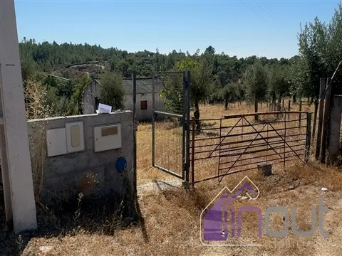 Terreno Rústico com 8400m2 em Palvarinho, Castelo Branco