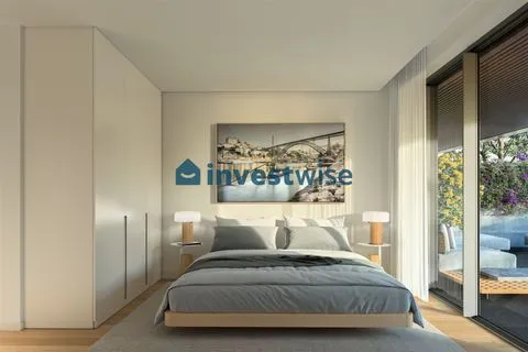 High End 2 Bedroom Apartment With Balcony  & 1 Parking Spot