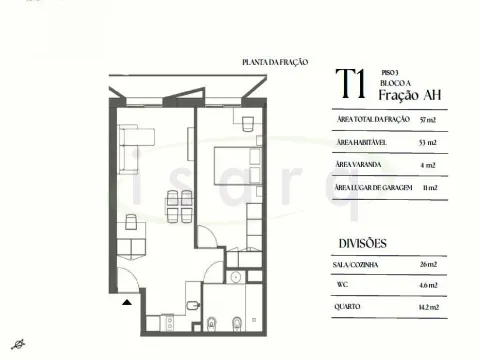 1-Zimmer-Wohnung mit Balkon und Parkplatz in einem Gebäude mit Garten.