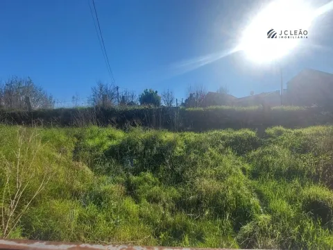 Terreno Rústico c/ 1057m2 localizado em Abragão, Penafiel