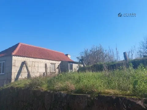 Terreno Rústico c/ 529m2 localizado em Abragão, Penafiel
