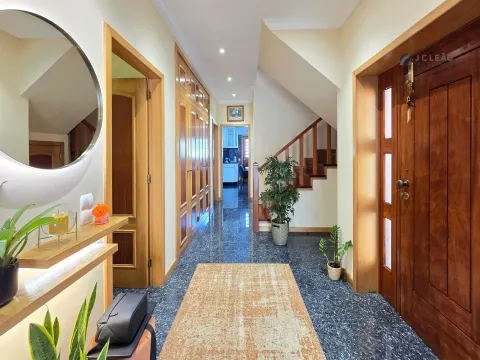 Semi-detached house T3+1