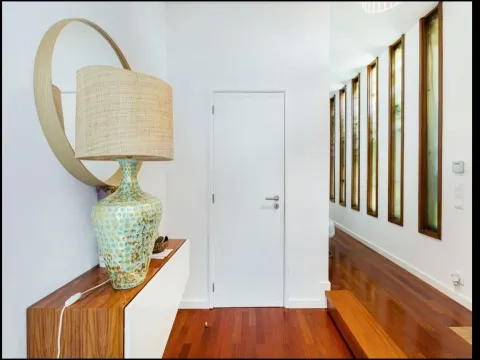 A Arte de Viver a Dois Passos do Mar