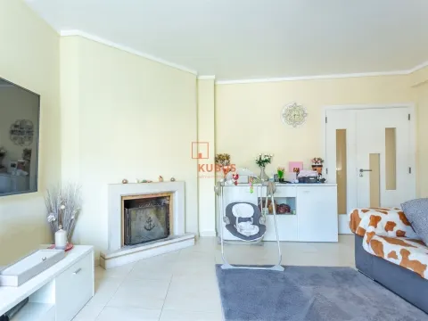 Apartamento T3 - Mira de Aire