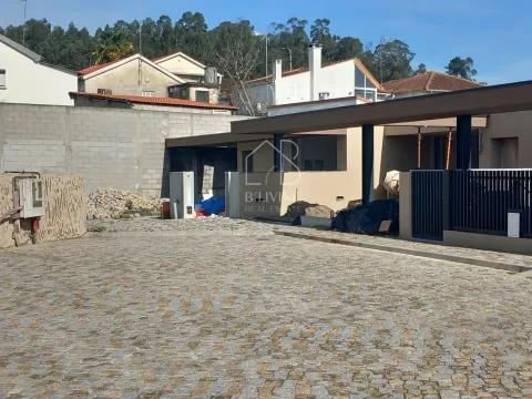 ÚLTIMA MORADIA T3 DISPONÍVEL | CONDOMÍNIO FECHADO | GOLÃES – FAFE