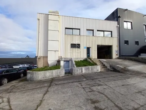 Pavilhão Comercial/Industrial para Venda – Zona Industrial das Sete Fontes, Braga