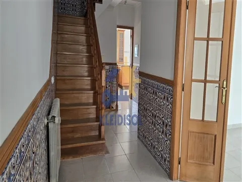 Moradia Geminada T4