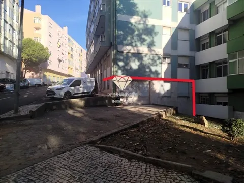 Loja para Venda no Cacém, Sintra