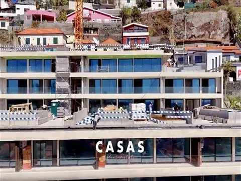APARTAMENTO T2 DE LUXO COM 188m² NA BAIA DE CÂMARA DE LOBOS - ILHA DA MADEIRA