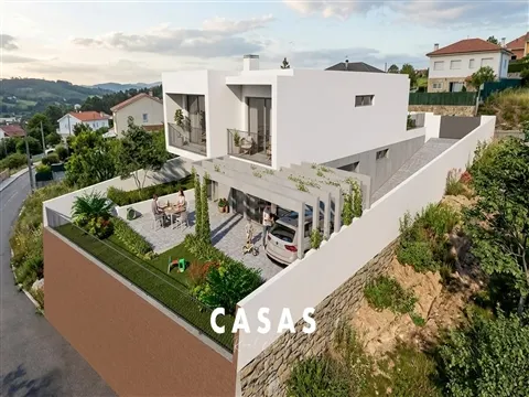 Lote de terreno com 509 m², nos Canhas - Ponta do Sol,