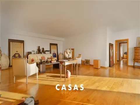 Wohnung 4 Schlafzimmer