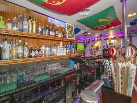 Prime Bar for Sale in the Heart of Carvoeiro