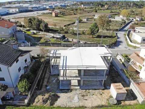 Moradia T4 Geminada em Fragosela, Viseu