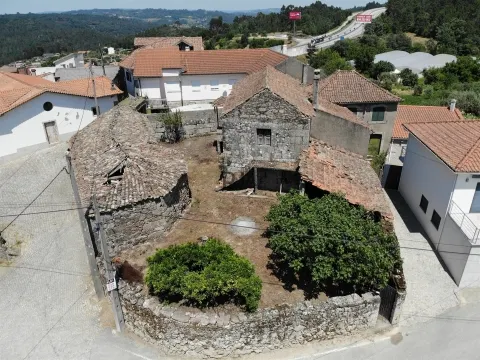 Maison à Restaurer 4 Chambre(s)