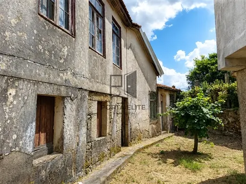 Maison Vide 5 Chambre(s)