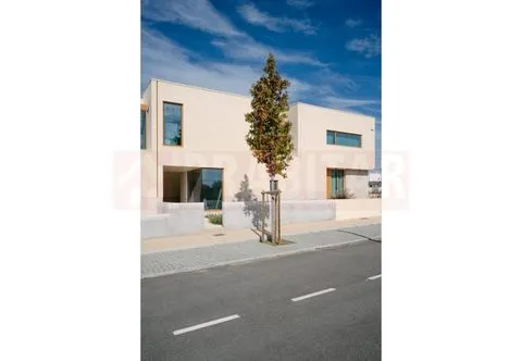 Maison jumelée 4 Chambre(s)+1