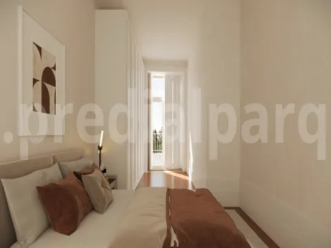 Apartamento T2 Duplex com jardim, Centro do Porto