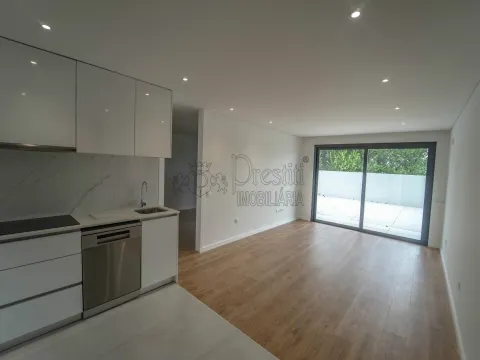 Appartamento 2 Suite in vendita a Guimarães