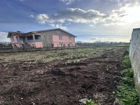 Terreno em Zona de Construção na Meadela – Prime Transition
