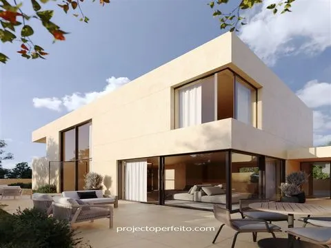 独立式的房子 4个房间