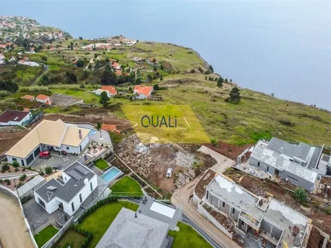 Terreno com Projeto Aprovado