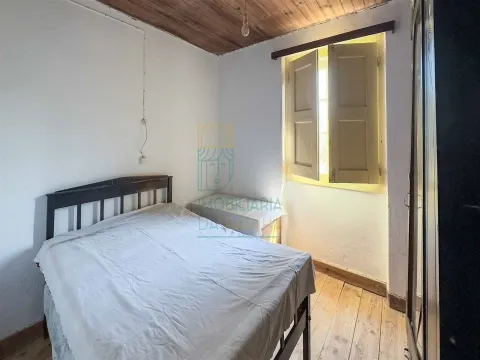 House to Renovate with Land – Cela Nova, Alcobaça