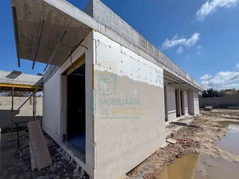 4-Bedroom House with Pool Between Óbidos and Caldas da Rainha