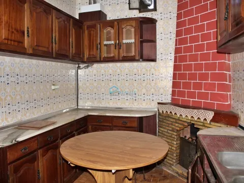 Moradia em São Mamede de Riba Tua