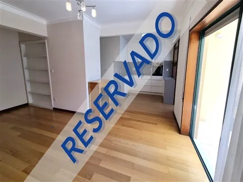 APARTAMENTO T2, JUNTO À PRAIA, PÓVOA DE VARZIM