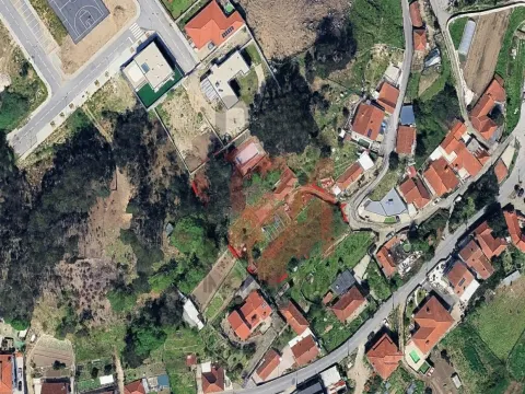 Moradia para Restaurar T2