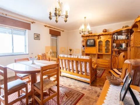 Apartamento T3 em Coruche