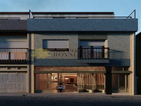 Apartamento T2 totalmente remodelado em Lordelo do Ouro.