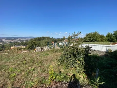 Lote de Terreno com 600 m² em Roriz – Santo Tirso