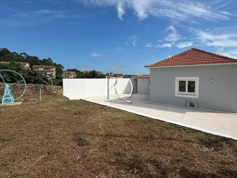 Semi-detached house T2