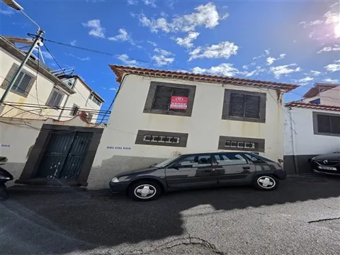 Moradia T5