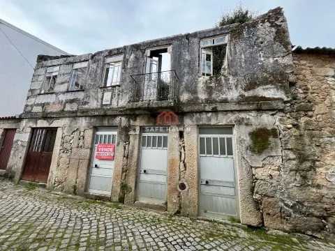 Moradia para Restaurar T2