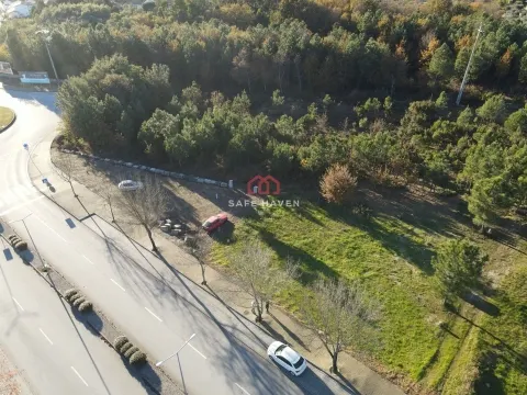 Участок под строительство