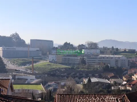 Prédio " Camarote do Toural- Guimarães