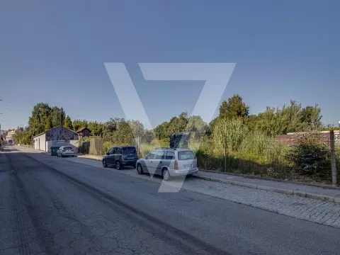 Land Plot for sale in Vila Nova de Gaia - Pedrosos.